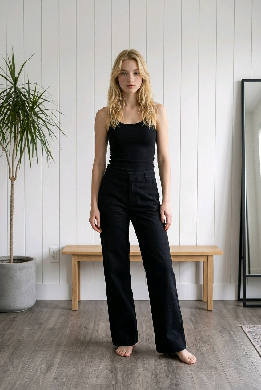 Pantaloni in denim nero a palazzo